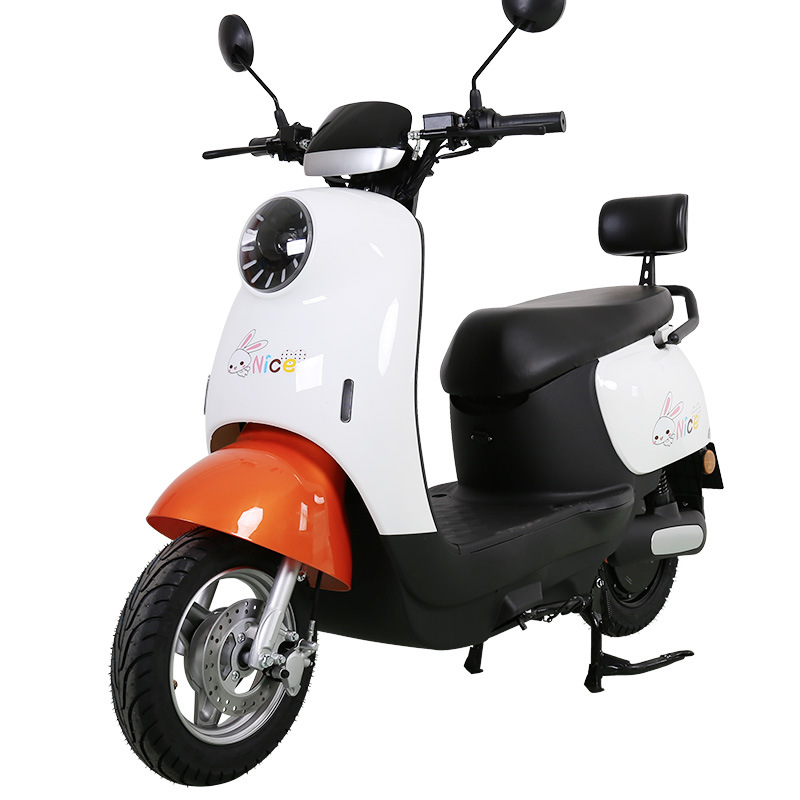Popular 72v Electric Moped Scooter for Women Safe Lightweight with Backrest CKD Price Electric Motorcycle 